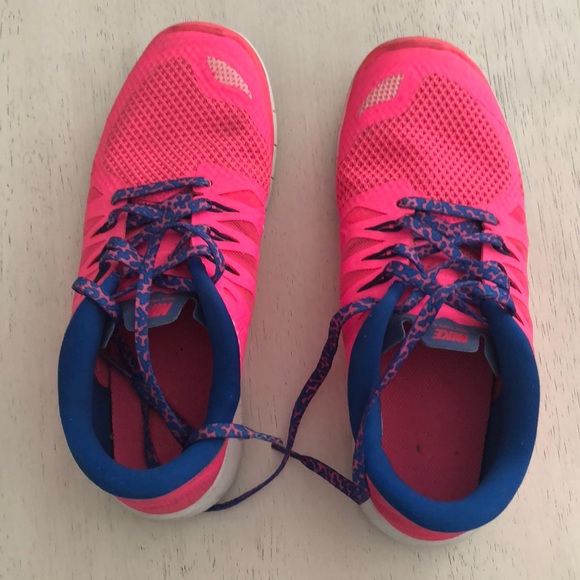 Nike Free 5.0 size 7.5 NEON PINK - Picture 3 of 3